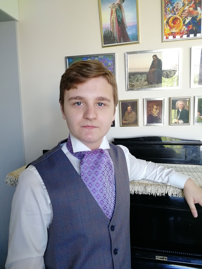 Виталий Никанов.jpg