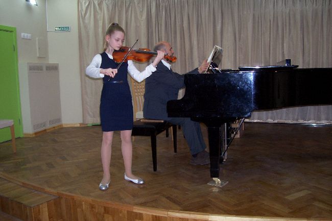 2019-04-06 Концерт класса Владимира Александровича Семянникова-01.jpg 2019-04-06 Концерт класса Владимира Александровича Семянникова-01.jpg